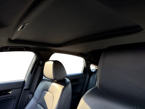 Used 2022 Honda Civic Sport Touring image 12