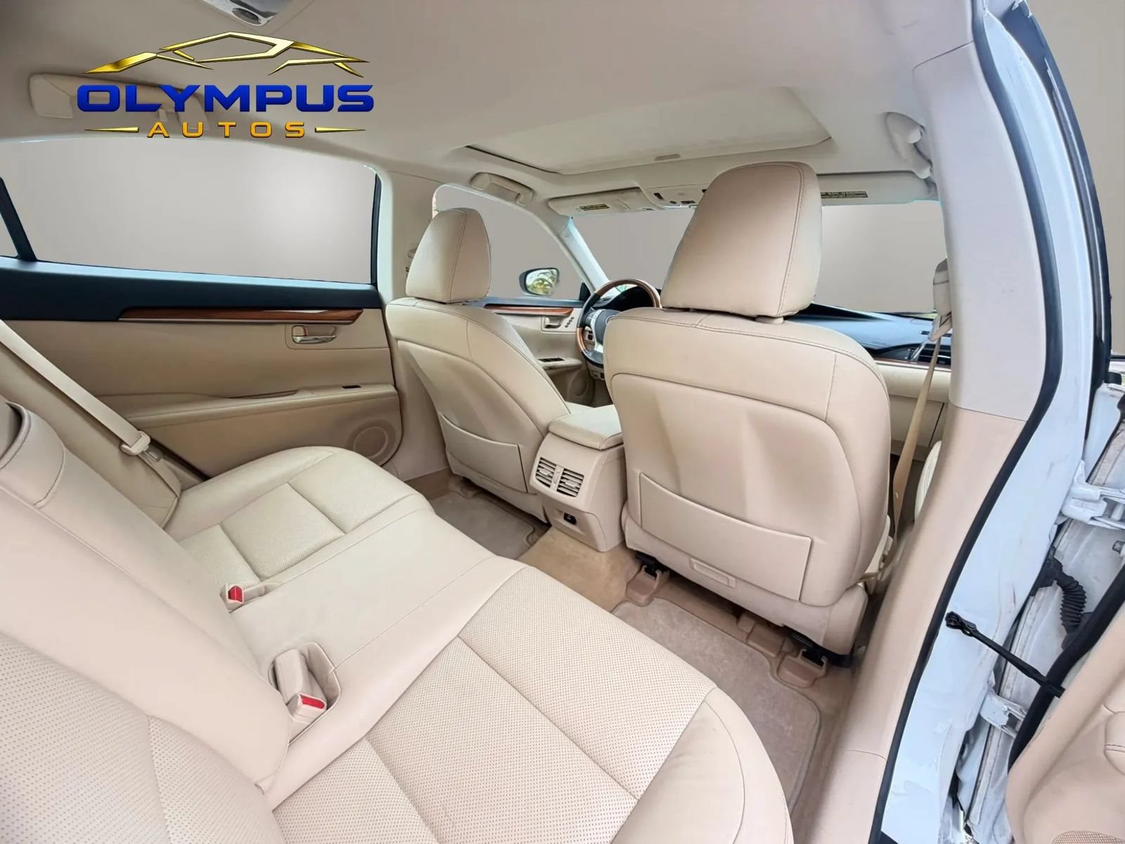 Used 2015 Lexus ES 300h w/ Navigation System Package FWD image 19