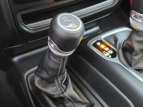 Used 2025 Jeep Wrangler Unlimited Sport AWD/4WD image 34