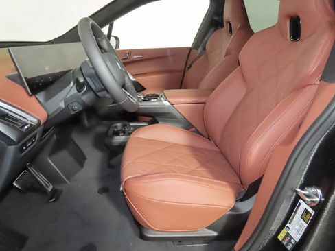 Used 2026 BMW iX xDrive45 w/ M Sport Package image 13