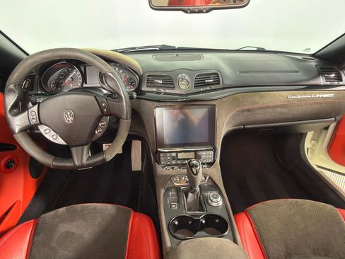 Used 2018 Maserati GranTurismo MC image 24