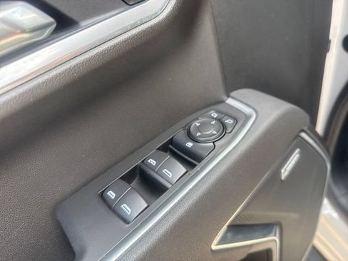 Used 2026 Chevrolet Silverado 1500 RST AWD/4WD image 10