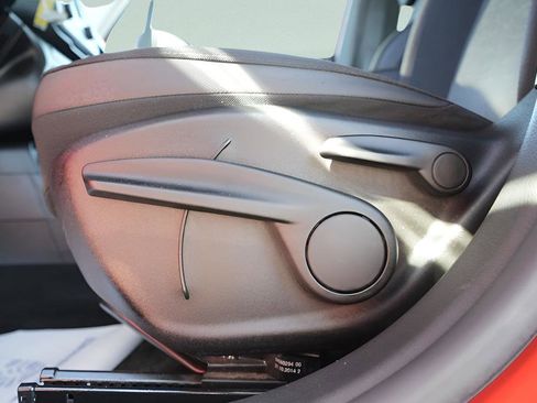 Used 2015 Jeep Renegade Trailhawk image 21