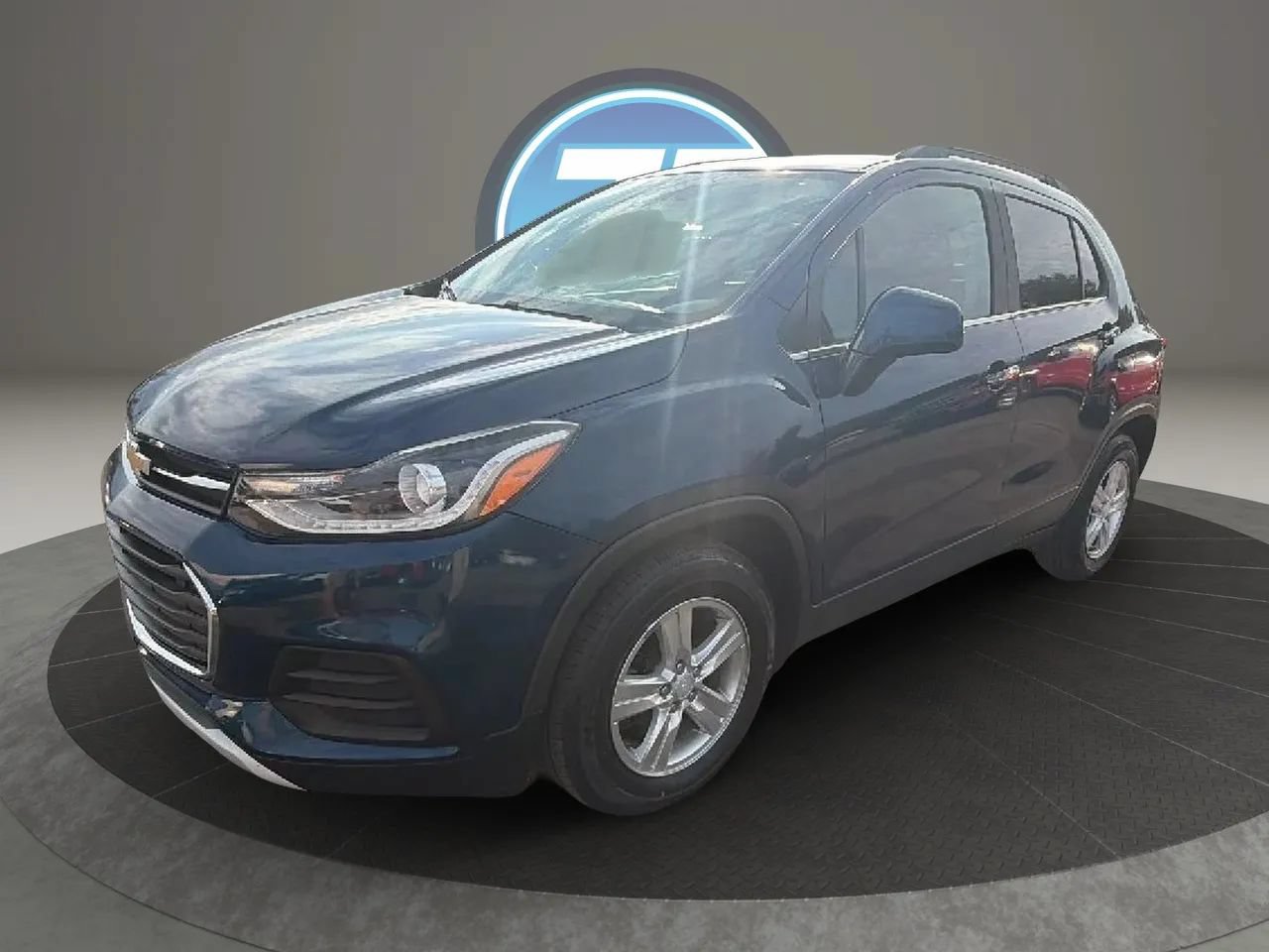 Used 2019 Chevrolet Trax LT w/ LT Convenience Package FWD image 29