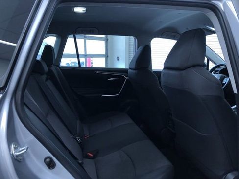 Certified 2025 Toyota RAV4 XLE image 21