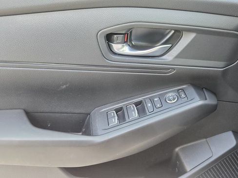 Used 2025 Honda Accord LX image 26