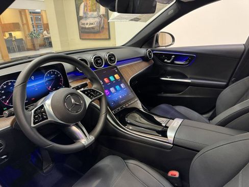 Used 2025 Mercedes-Benz C 300 4MATIC Sedan image 64