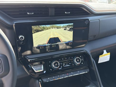 New 2026 GMC Sierra 1500 AT4 w/ AT4 Premium Package image 30