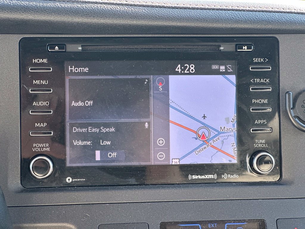 Used 2018 Toyota Sienna XLE w/ XLE Navigation Package FWD image 23