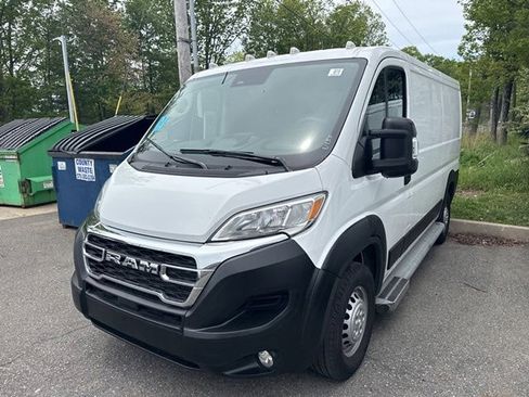 Used 2025 RAM ProMaster 2500 w/ U-Haul Equipment Group FWD image 2
