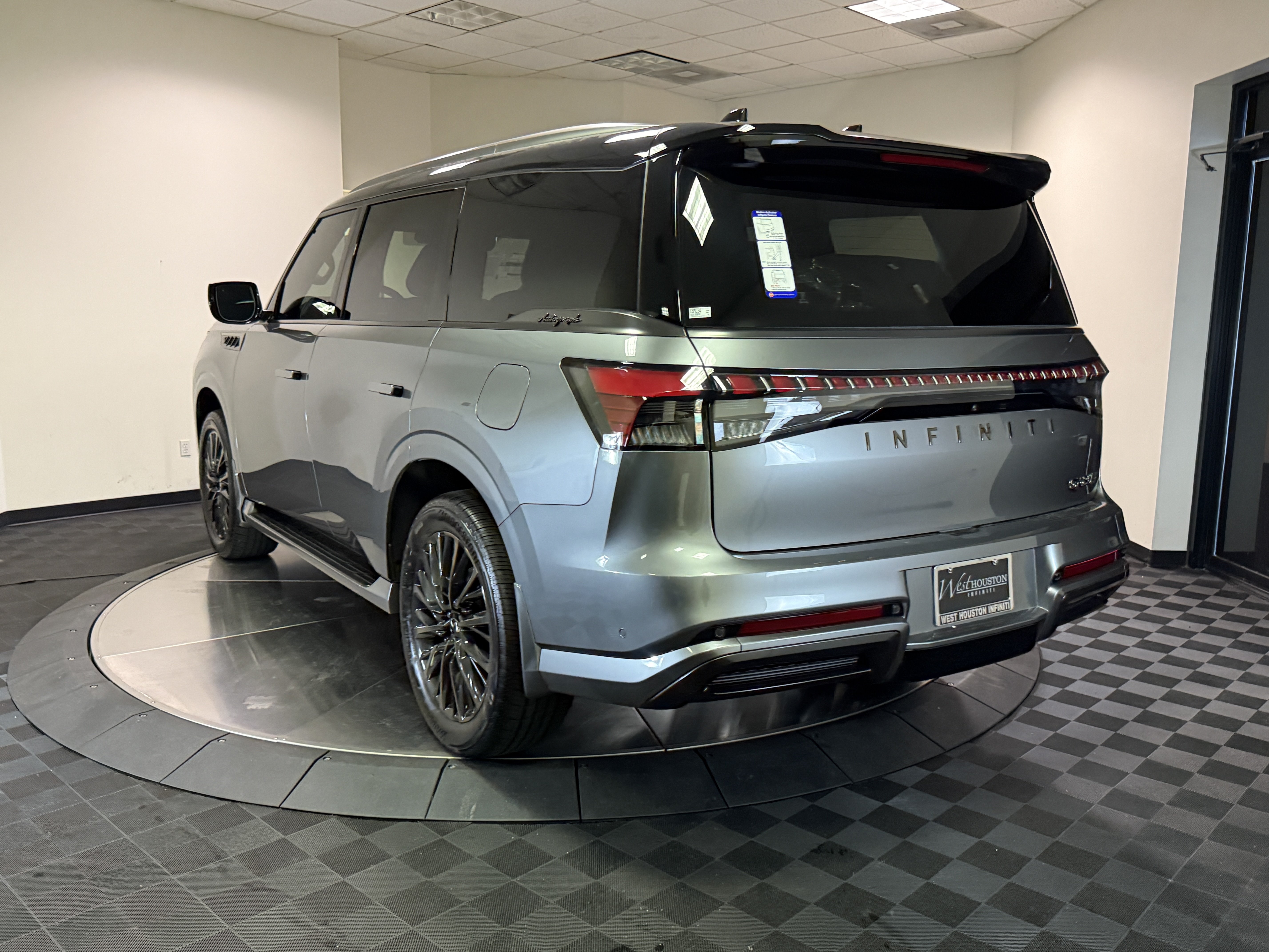 New 2026 INFINITI QX80 Autograph w/ Premium Cargo Package AWD/4WD image 6
