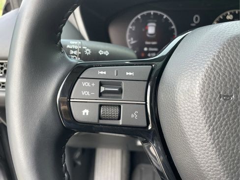 Certified 2025 Honda HR-V EX-L image 13