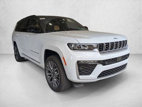 New 2026 Jeep Grand Cherokee L Summit image 3