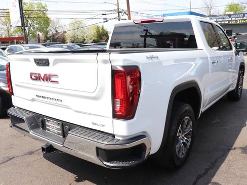 Used 2025 GMC Sierra 1500 SLT image 5