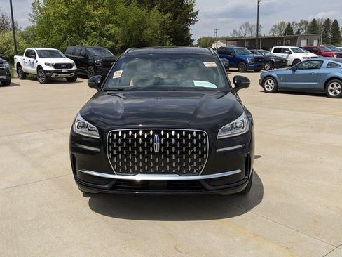 Used 2023 Lincoln Corsair Grand Touring w/ Equipment Group 302A AWD/4WD image 8