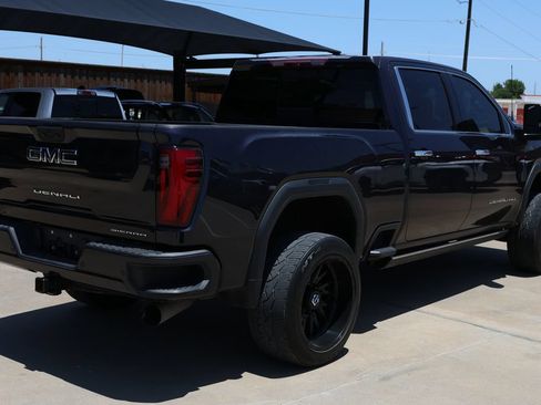 Used 2024 GMC Sierra 2500 Denali Ultimate AWD/4WD image 5