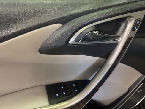 Used 2015 Buick Verano Convenience w/ Experience Buick Package FWD image 18
