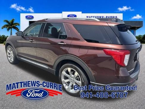 Used 2020 Ford Explorer Platinum w/ Premium Technology Package AWD/4WD image 4