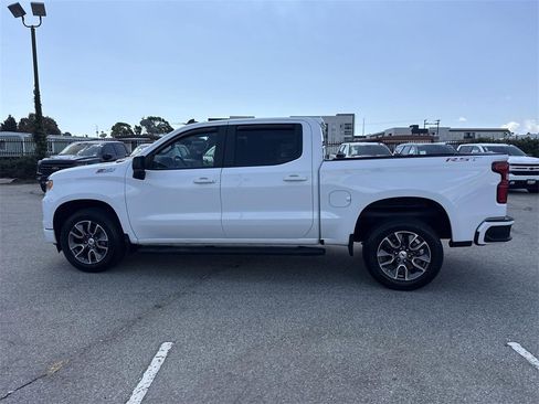 Used 2024 Chevrolet Silverado 1500 RST image 6
