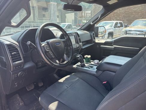 Used 2018 Ford F150 XLT w/ Equipment Group 302A Luxury AWD/4WD image 11