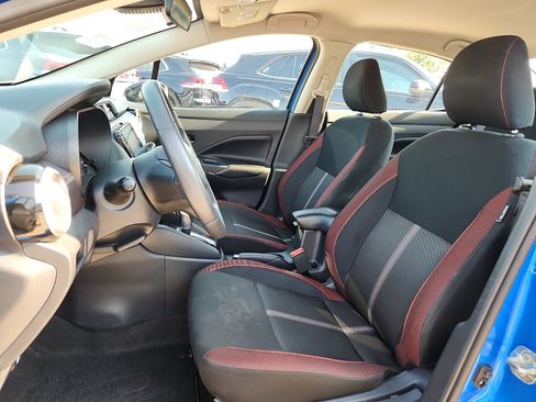 Used 2024 Nissan Versa SR FWD image 12