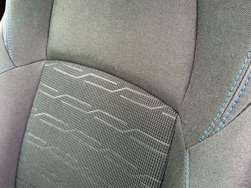 Used 2023 Toyota RAV4 SE image 20