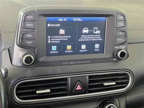 Used 2019 Hyundai Kona Limited image 16