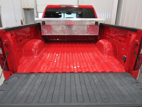 Used 2020 Chevrolet Silverado 1500 W/T w/ WT Value Package image 16