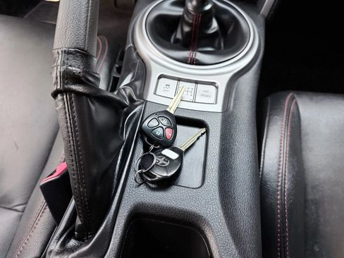 Used 2013 Scion FR-S image 16