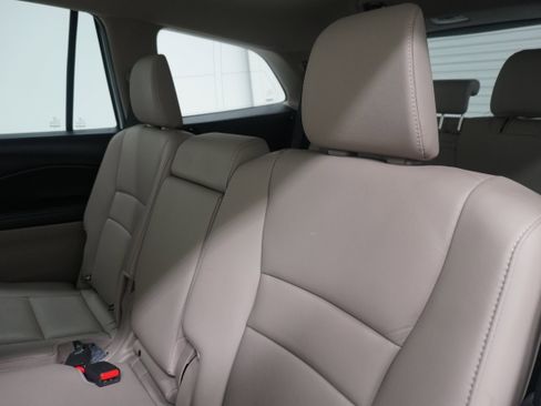 Used 2017 Honda Pilot EX-L image 13