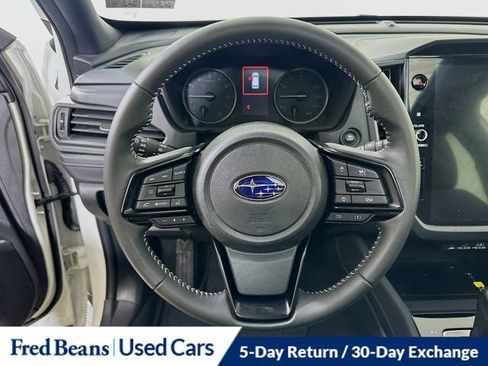 Used 2025 Subaru Forester Premium image 13
