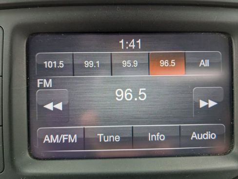 Used 2022 RAM 2500 Tradesman w/ Chrome Appearance Group image 26