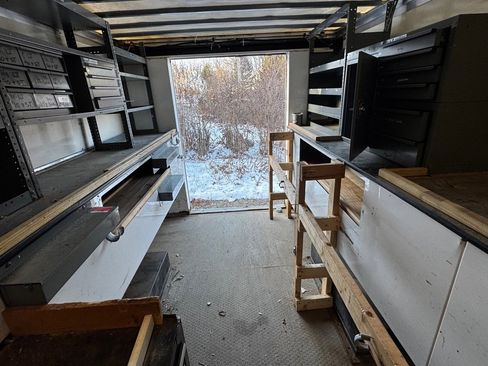 Used 2015 Ford F350 XL w/ Power Equipment Group image 11