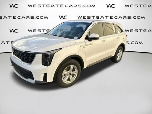 New 2026 Kia Sorento LX FWD image 1