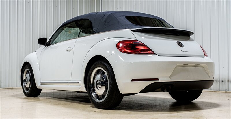 Used 2016 Volkswagen Beetle 1.8T Denim FWD image 5