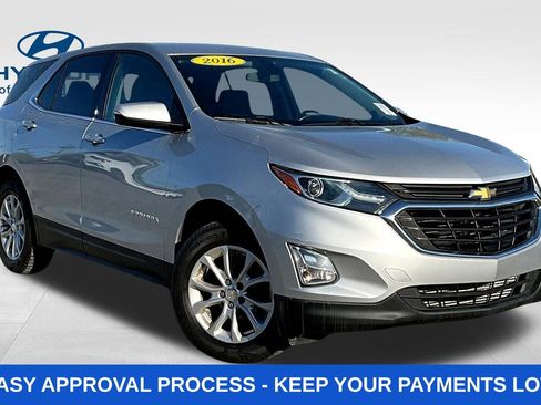 Used 2018 Chevrolet Equinox LT image 3