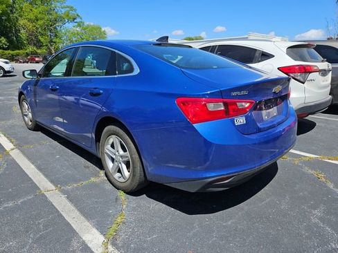 Used 2023 Chevrolet Malibu LS image 10