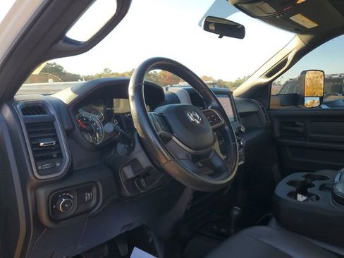 Certified 2022 RAM 2500 Tradesman w/ Chrome Appearance Group image 21