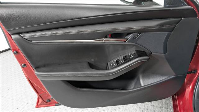Used 2025 MAZDA MAZDA3 s FWD image 10