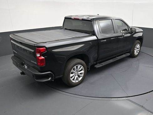 Used 2026 Chevrolet Silverado 1500 Custom RWD image 16