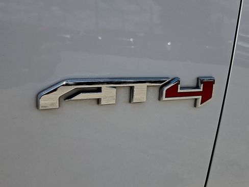 Used 2023 GMC Yukon XL AT4 w/ Max Trailering Package AWD/4WD image 9