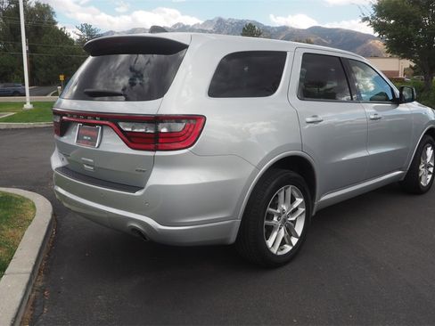 Used 2023 Dodge Durango GT image 5