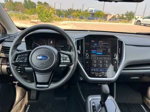 Used 2025 Subaru Crosstrek 2.5i Premium AWD/4WD image 20