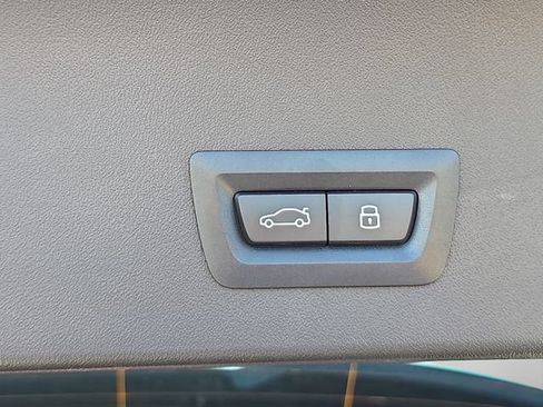 Used 2025 BMW X3 xDrive30i AWD/4WD image 35