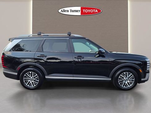 Used 2026 Hyundai Palisade SEL FWD image 6