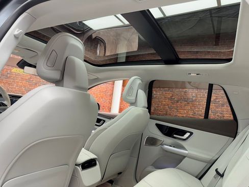 Certified 2023 Mercedes-Benz EQE 350+ 4MATIC SUV image 23