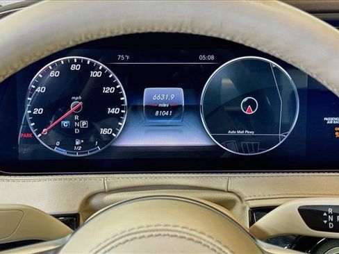 Used 2018 Mercedes-Benz S 560 Sedan image 12