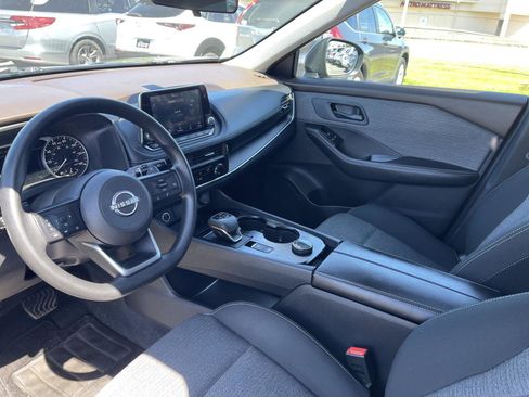 Used 2022 Nissan Rogue S AWD/4WD image 4