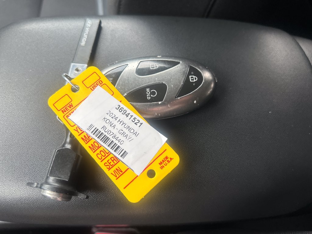 Used 2024 Hyundai Kona SEL w/ Convenience Package AWD/4WD image 26