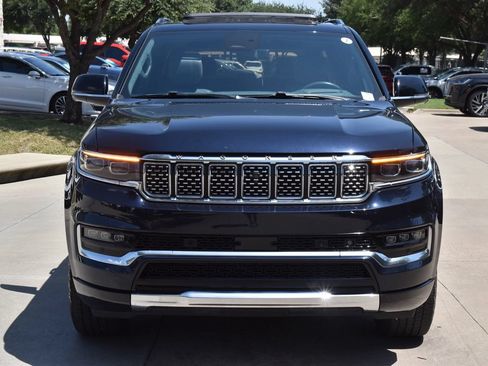 Used 2023 Jeep Grand Wagoneer Series III AWD/4WD image 1